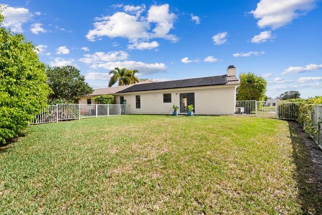 606 NW 112th Way, Coral Springs, FL 33071