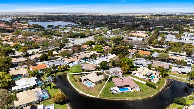 606 NW 112th Way, Coral Springs, FL 33071