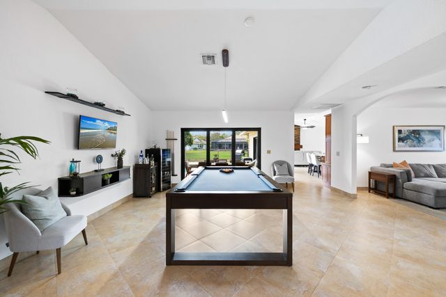 606 NW 112th Way, Coral Springs, FL 33071