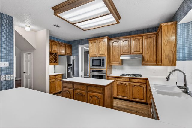 5109 Spanish River Trail, Fort Worth, TX 76137