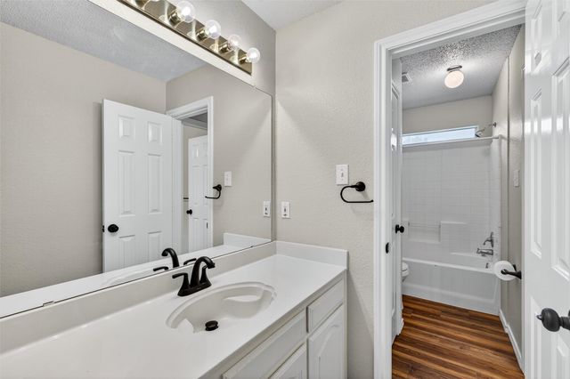 5109 Spanish River Trail, Fort Worth, TX 76137
