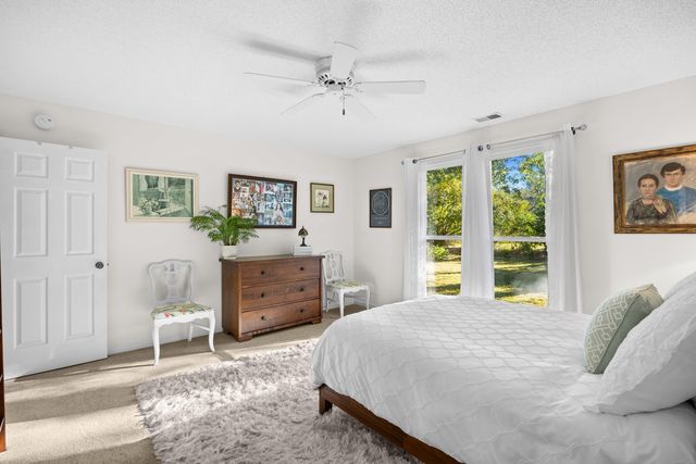 1041 Bear Lake Dr., Longs, SC 29568