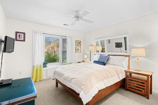 1041 Bear Lake Dr., Longs, SC 29568