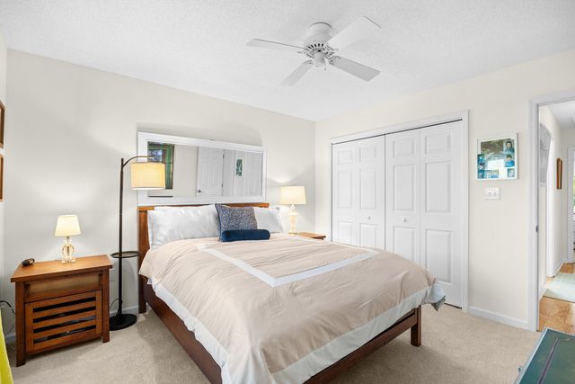 1041 Bear Lake Dr., Longs, SC 29568