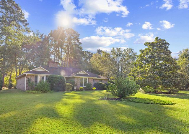 1041 Bear Lake Dr., Longs, SC 29568