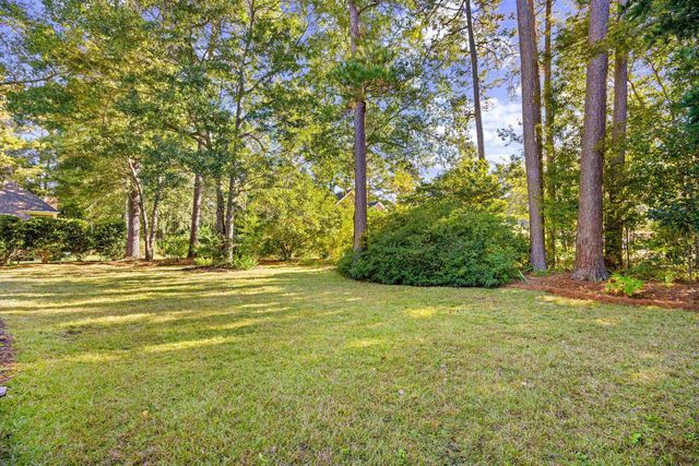 1041 Bear Lake Dr., Longs, SC 29568
