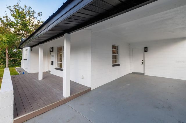 3947 OVERLOOK DRIVE NE, St Petersburg, FL 33703