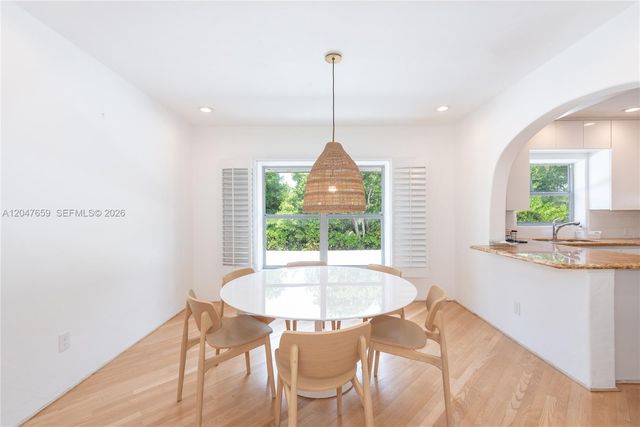 9940 Collins Avenue 10, Bal Harbour, FL 33154