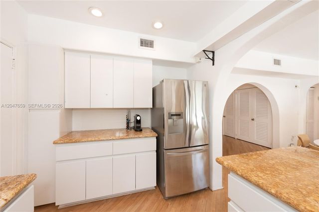 9940 Collins Avenue 10, Bal Harbour, FL 33154