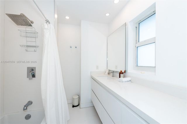 9940 Collins Avenue 10, Bal Harbour, FL 33154