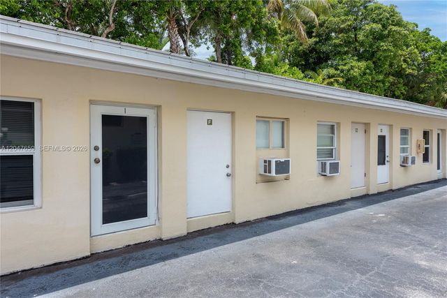9940 Collins Avenue 10, Bal Harbour, FL 33154