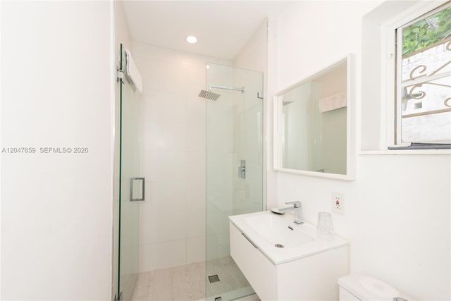 9940 Collins Avenue 10, Bal Harbour, FL 33154