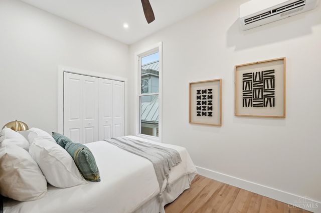 989 Parkside Place, Cincinnati, OH 45202