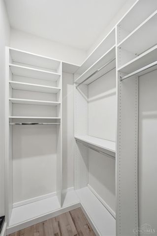 989 Parkside Place, Cincinnati, OH 45202