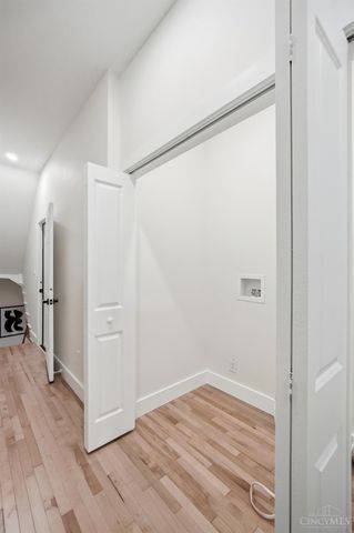 989 Parkside Place, Cincinnati, OH 45202