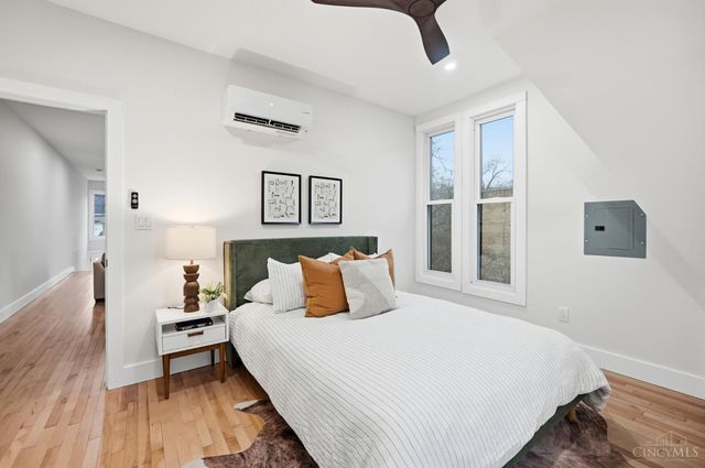 989 Parkside Place, Cincinnati, OH 45202