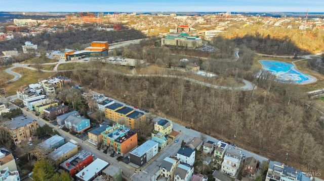 989 Parkside Place, Cincinnati, OH 45202