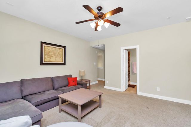63 S Victoriana Circle, Spring, TX 77389