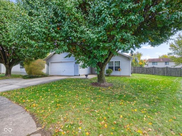 3929 Pebble Beach Court, Franklin, IN 46131