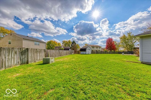 3929 Pebble Beach Court, Franklin, IN 46131