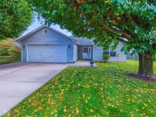 3929 Pebble Beach Court, Franklin, IN 46131