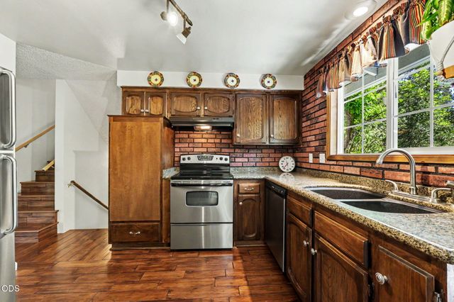 7355 Wagner Creek Road, Talent, OR 97540