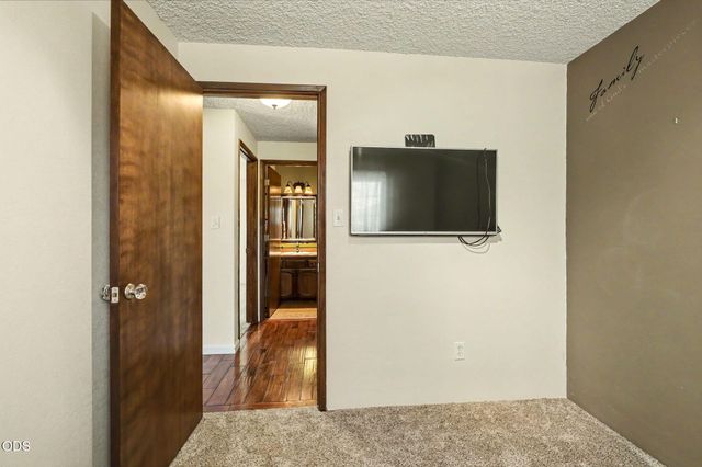 7355 Wagner Creek Road, Talent, OR 97540