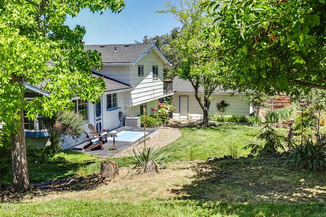 7355 Wagner Creek Road, Talent, OR 97540