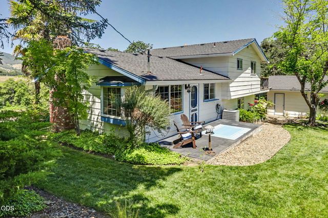 7355 Wagner Creek Road, Talent, OR 97540