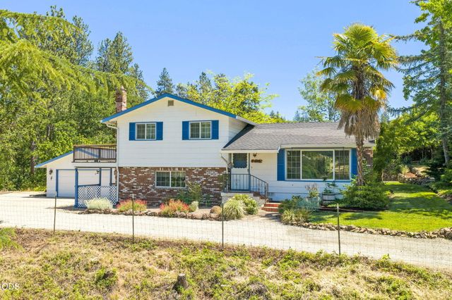 7355 Wagner Creek Road, Talent, OR 97540