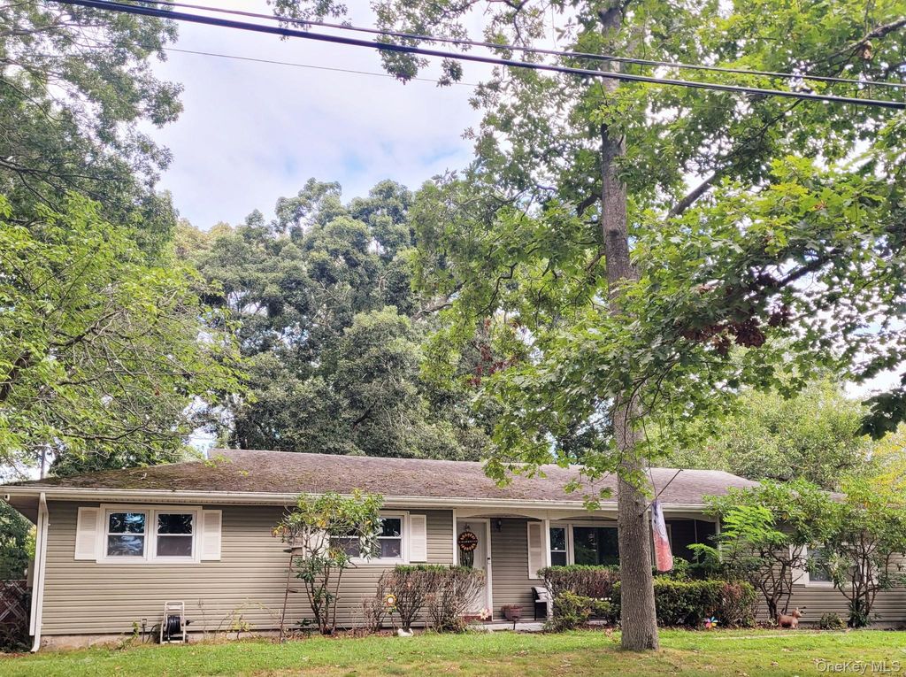149 Otis Road, East Patchogue, NY 11772 — photo 2