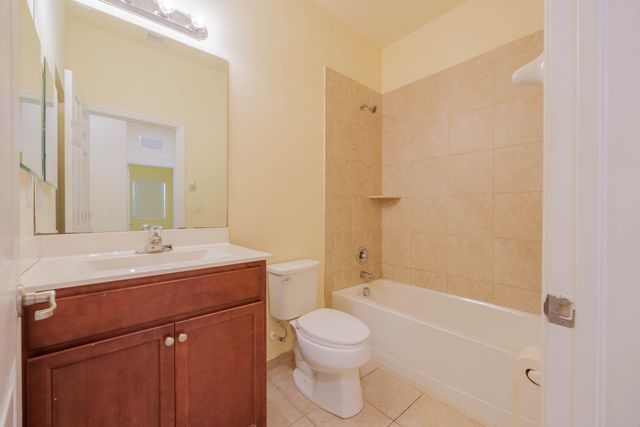 5636 NW 58th Lane, Tamarac, FL 33319