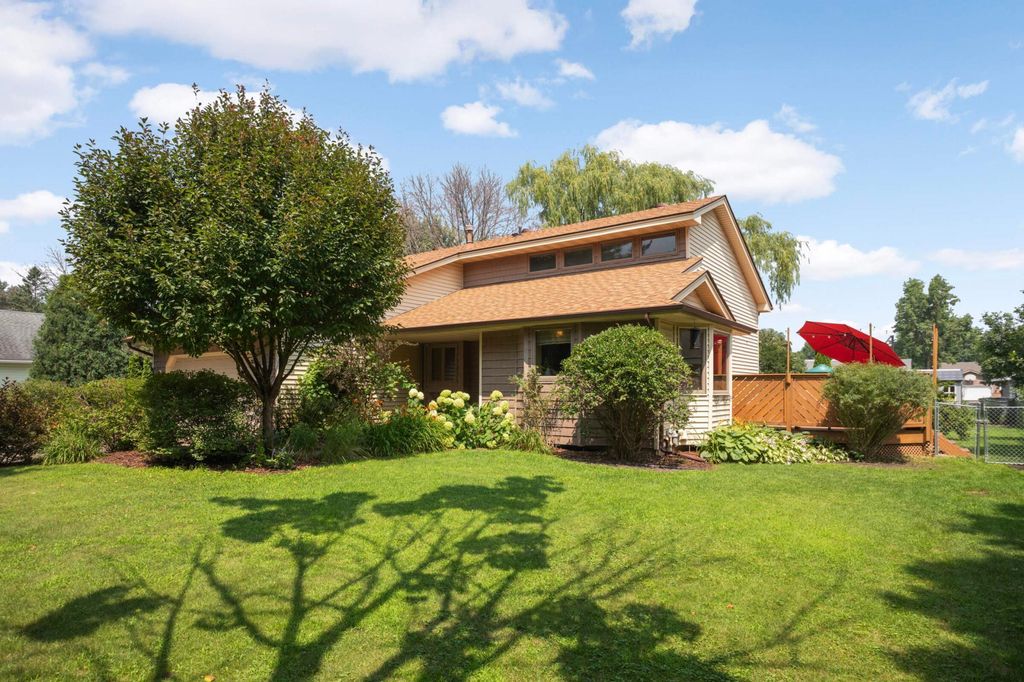 3837 Edgewood Road NE, Blaine, MN 55014
