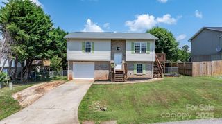 23 Redwood Court, Hickory, NC 28601