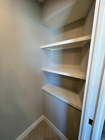 4162 Gable Lane, Woodbury, MN 55129