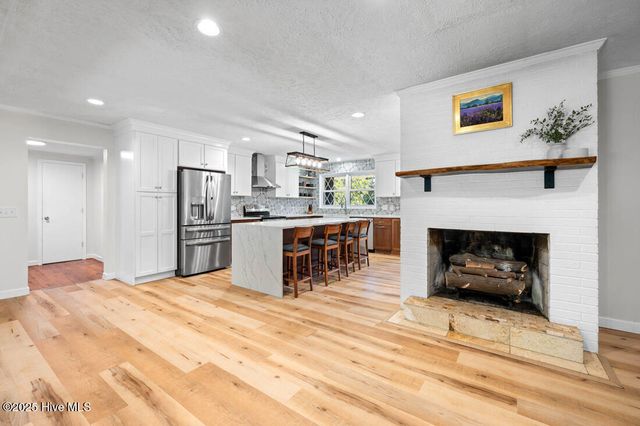 602 Canterbury Road, Sanford, NC 27330