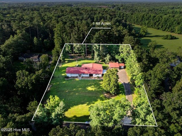 602 Canterbury Road, Sanford, NC 27330
