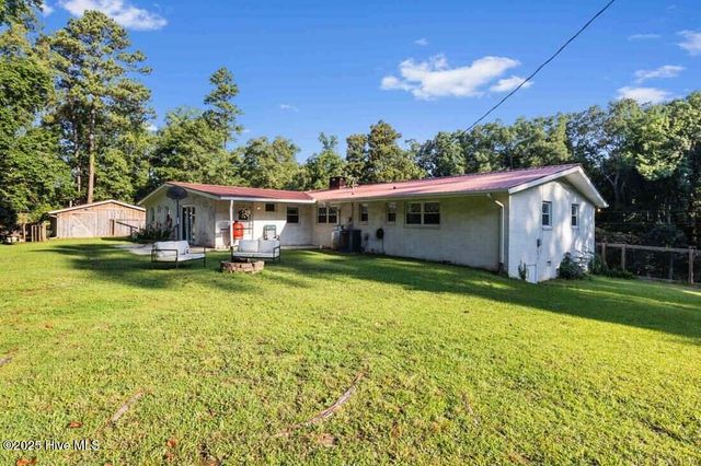 602 Canterbury Road, Sanford, NC 27330