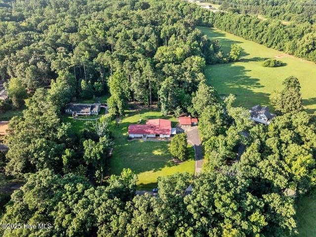 602 Canterbury Road, Sanford, NC 27330