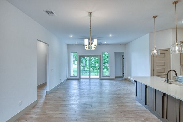 2317 Alameda Park Drive, Norman, OK 73071