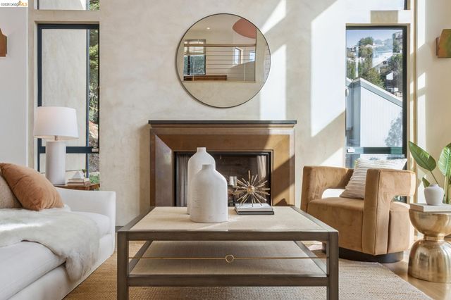 150 Vicente Rd, Berkeley, CA 94705