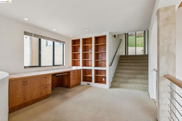 150 Vicente Rd, Berkeley, CA 94705