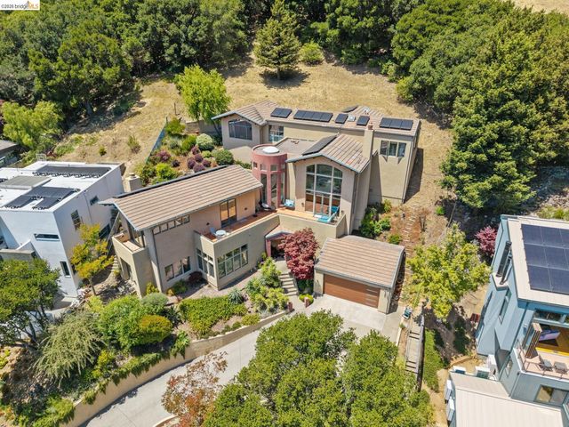 150 Vicente Rd, Berkeley, CA 94705