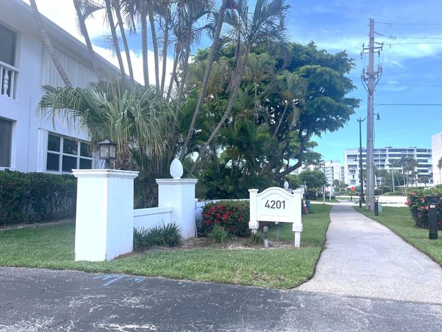 4201 S OCEAN Boulevard I3, South Palm Beach, FL 33480
