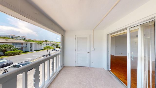 4201 S OCEAN Boulevard I3, South Palm Beach, FL 33480