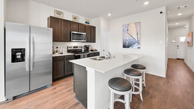 4492 Bonney Avenue, Crandall, TX 75114