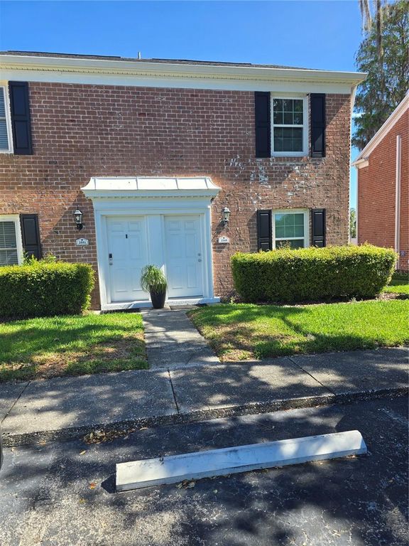 2549 CEDAR CYPRESS COURT, Tampa, FL 33618