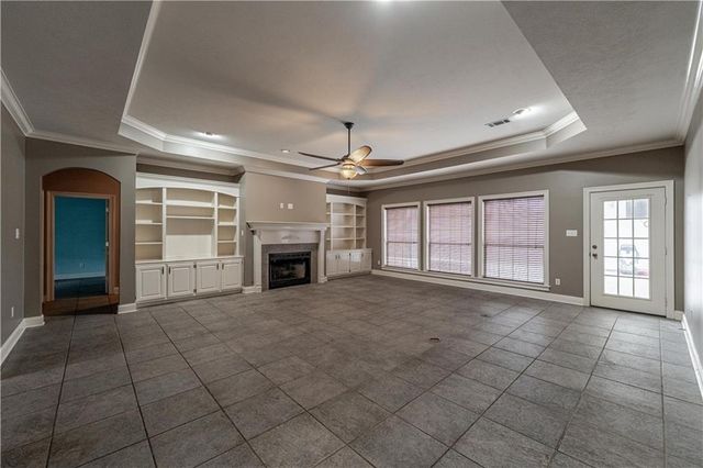 6209 WEST AARON Drive, Alexandria, LA 71303