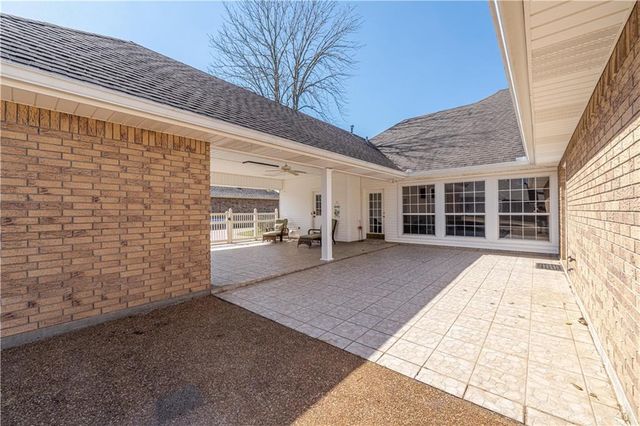 6209 WEST AARON Drive, Alexandria, LA 71303