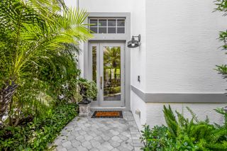 2427 Players Court, Wellington, FL 33414